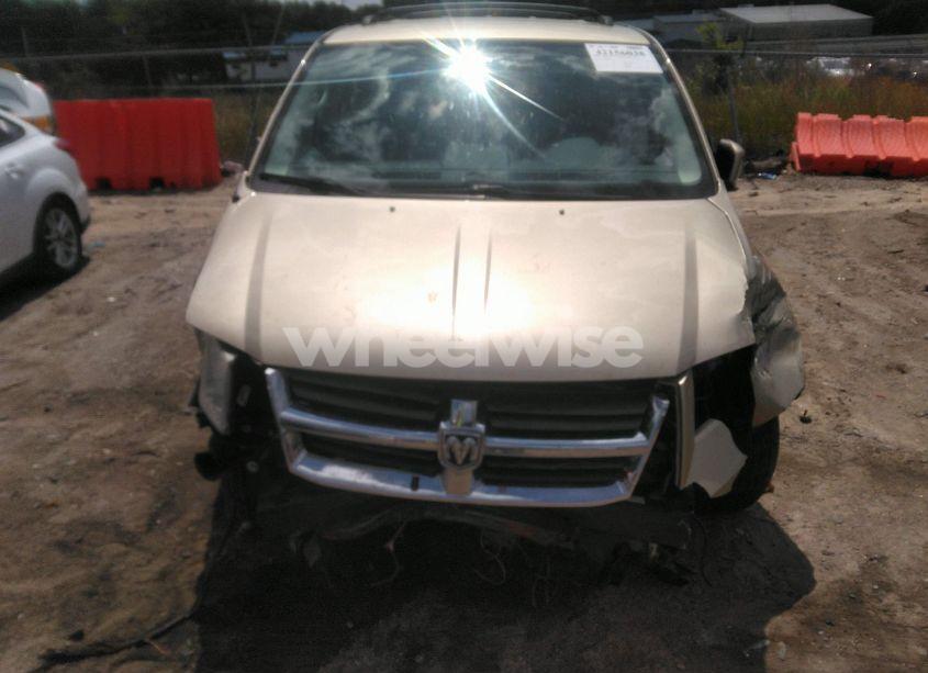 Photo 12 of 2010 Dodge Grand CARAVAN SXT (VIN 2D4RN5DX8AR316625)