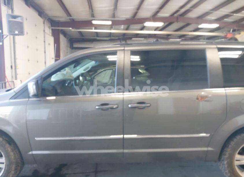 Photo 15 of 2010 Dodge Grand CARAVAN SXT (VIN 2D4RN5DX9AR302622)