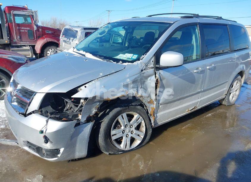 Photo 2 of 2010 Dodge Grand CARAVAN CREW (VIN 2D4RN6DX2AR455624)