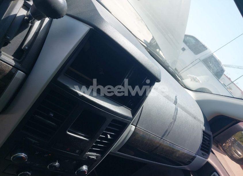 Photo 13 of 2010 Dodge Grand CARAVAN CREW (VIN 2D4RN6DX5AR350236)