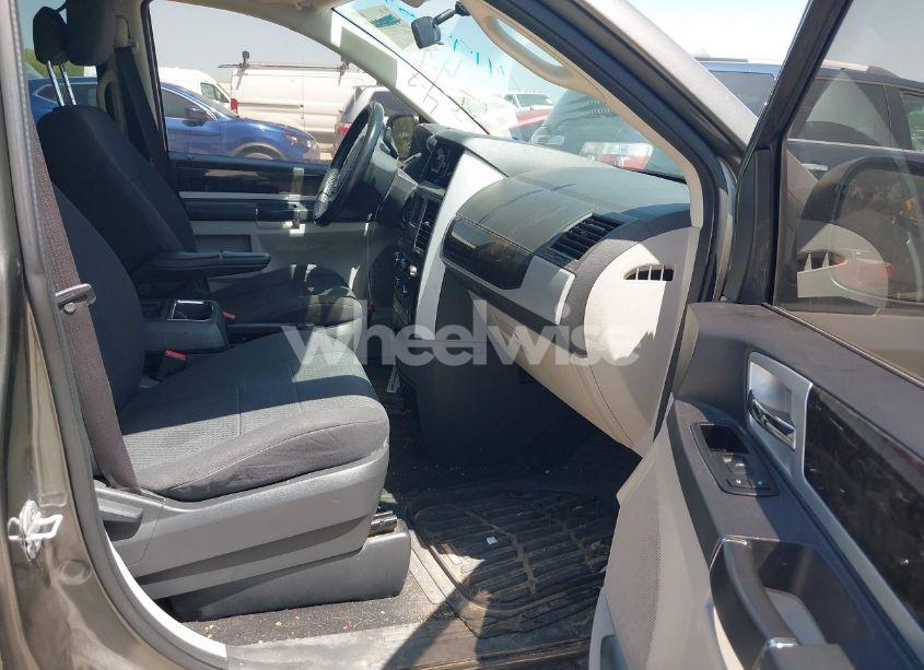 Photo 5 of 2010 Dodge Grand CARAVAN CREW (VIN 2D4RN6DX5AR350236)