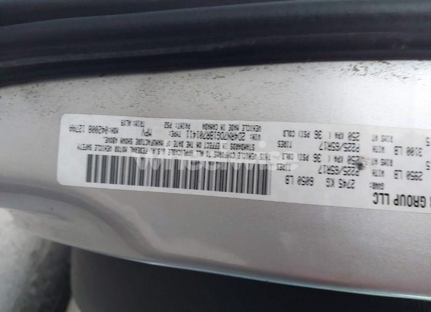 Photo 9 of 2011 Dodge Grand CARAVAN R/T (VIN 2D4RN7DG1BR701411)