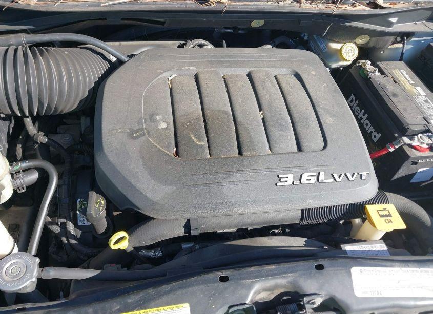 Photo 10 of 2011 Dodge Grand CARAVAN R/T (VIN 2D4RN7DG4BR733706)