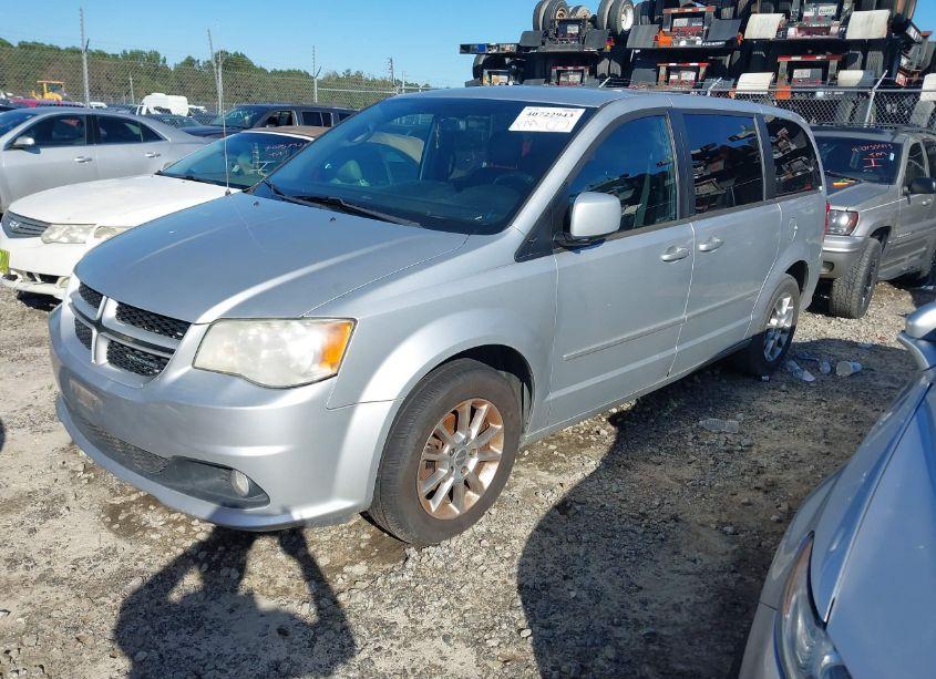 Photo 2 of 2011 Dodge Grand CARAVAN R/T (VIN 2D4RN7DG4BR733706)