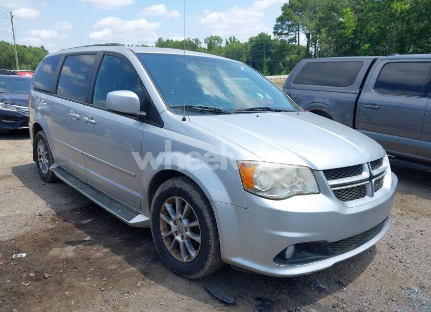 2011 Dodge Grand CARAVAN R/T (VIN 2D4RN7DG5BR786477) main photo