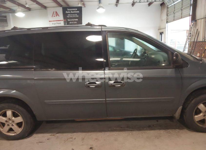 Photo 13 of 2006 Dodge Grand CARAVAN SXT (VIN 2D8GP44L16R625948)