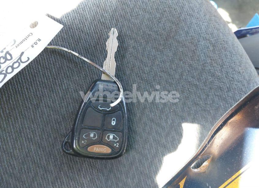 Photo 11 of 2005 Dodge Grand CARAVAN SXT (VIN 2D8GP44L25R485939)