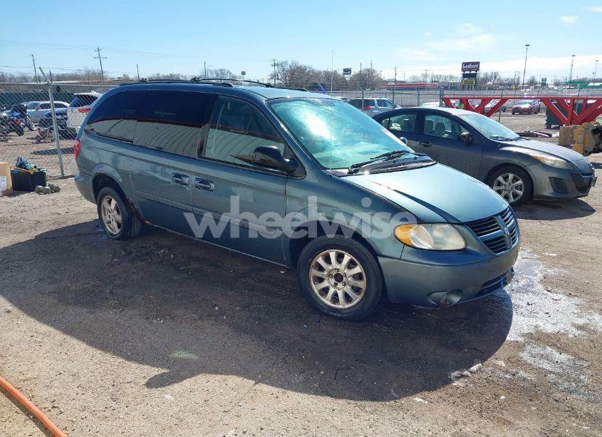 2005 Dodge Grand CARAVAN SXT (VIN 2D8GP44L35R465649) main photo