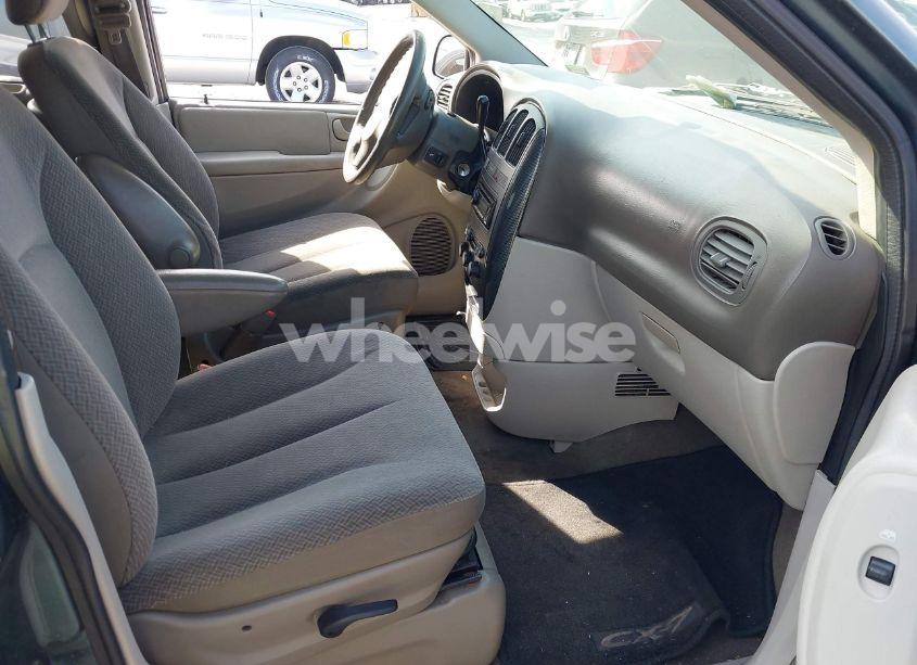 Photo 5 of 2005 Dodge Grand CARAVAN SXT (VIN 2D8GP44L55R130702)