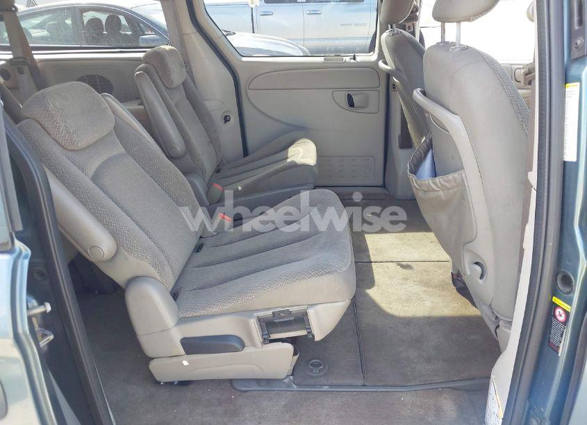 Photo 8 of 2005 Dodge Grand CARAVAN SXT (VIN 2D8GP44L55R130702)