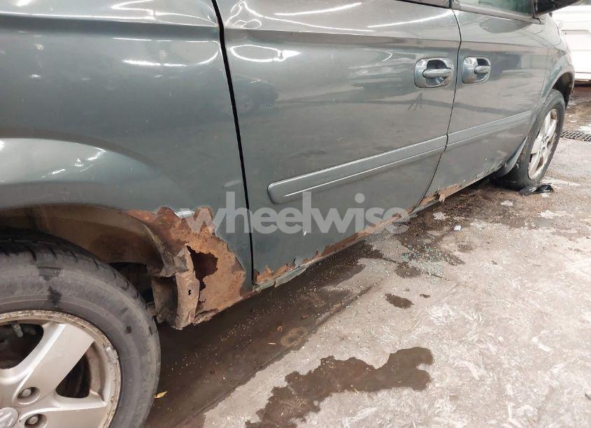 Photo 12 of 2005 Dodge Grand CARAVAN SXT (VIN 2D8GP44L55R131039)