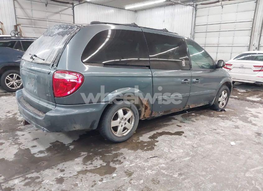 Photo 4 of 2005 Dodge Grand CARAVAN SXT (VIN 2D8GP44L55R131039)