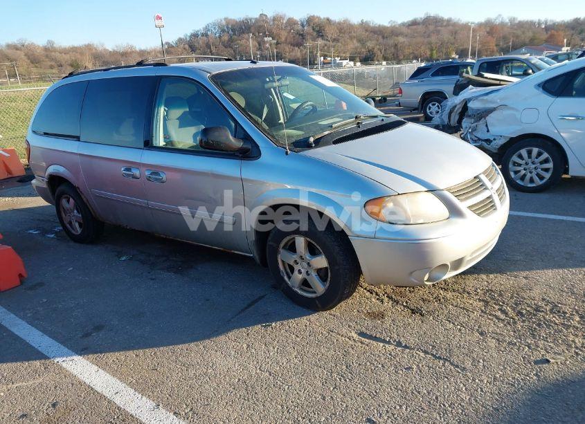 2007 Dodge Grand CARAVAN SXT (VIN 2D8GP44L57R205191) main photo