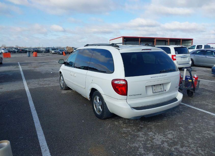 Photo 3 of 2005 Dodge Grand CARAVAN SXT (VIN 2D8GP44L85R160325)
