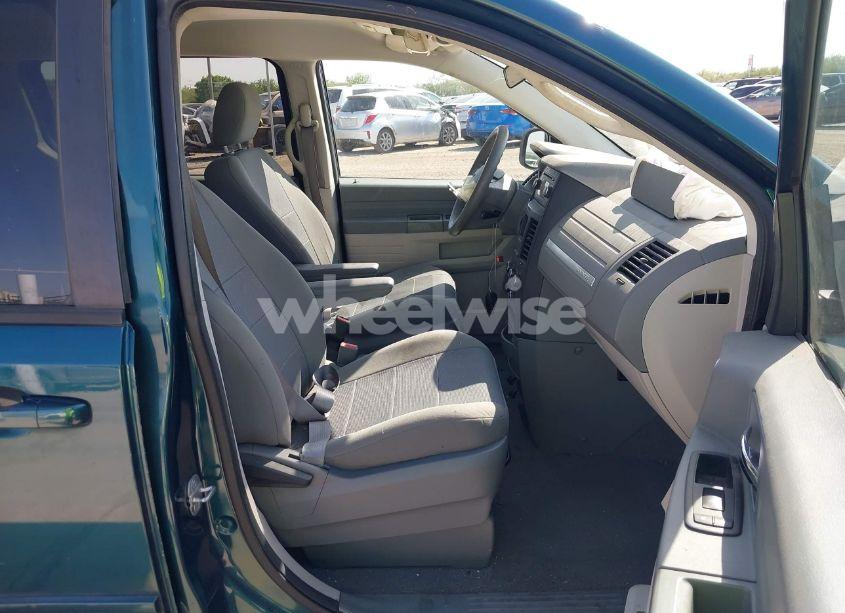 Photo 5 of 2009 Dodge Grand CARAVAN SE (VIN 2D8HN44E19R539314)