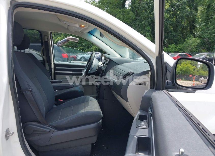 Photo 5 of 2009 Dodge Grand CARAVAN SE (VIN 2D8HN44E39R687352)