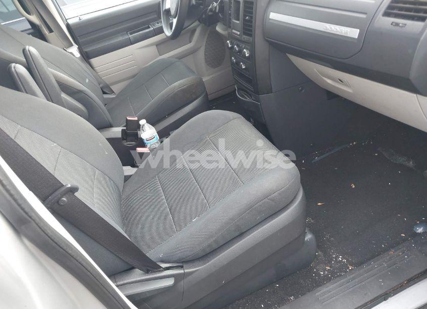 Photo 5 of 2009 Dodge Grand CARAVAN SE (VIN 2D8HN44E49R617021)