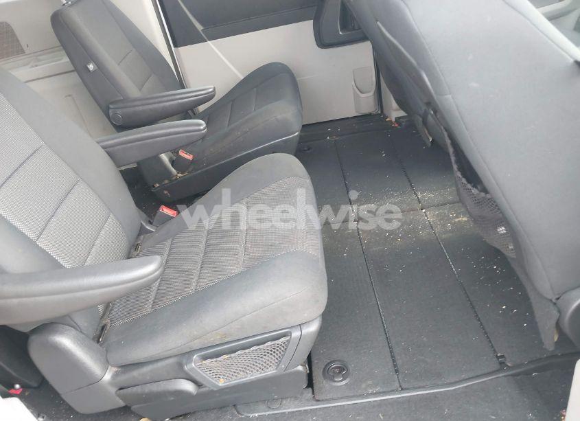 Photo 8 of 2009 Dodge Grand CARAVAN SE (VIN 2D8HN44E49R617021)