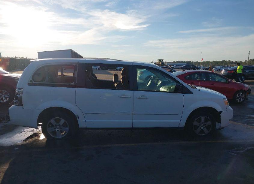 Photo 13 of 2009 Dodge Grand CARAVAN SE (VIN 2D8HN44E59R526100)