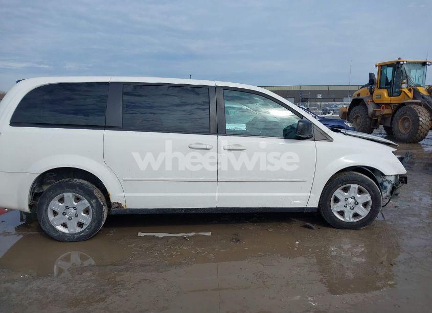 Photo 13 of 2009 Dodge Grand CARAVAN SE (VIN 2D8HN44E59R672092)