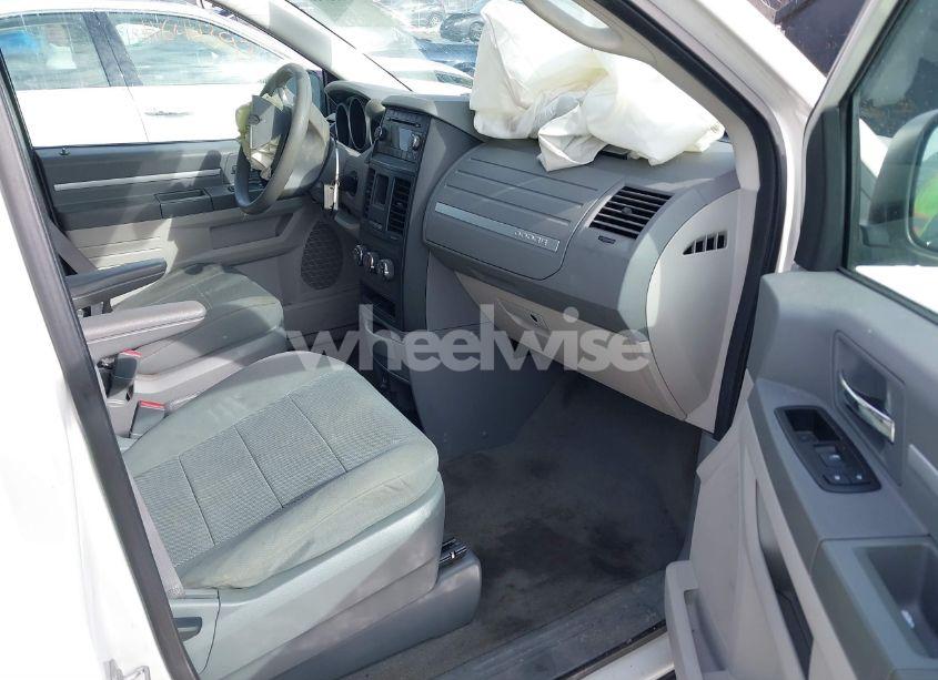 Photo 5 of 2009 Dodge Grand CARAVAN SE (VIN 2D8HN44E59R672092)