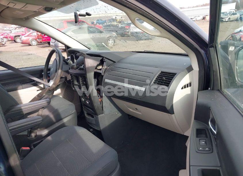 Photo 5 of 2009 Dodge Grand CARAVAN SE (VIN 2D8HN44E69R616906)