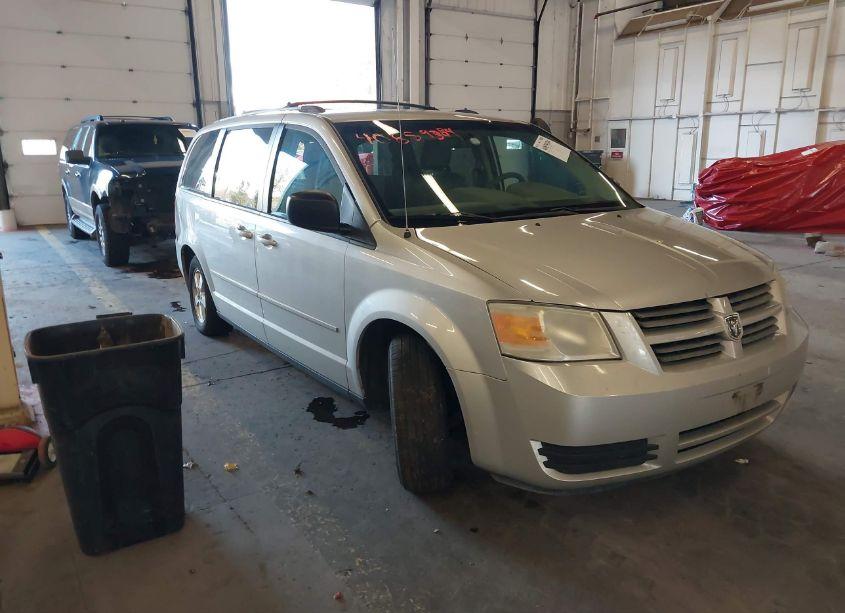 2009 Dodge Grand CARAVAN SE (VIN 2D8HN44E69R619398) main photo