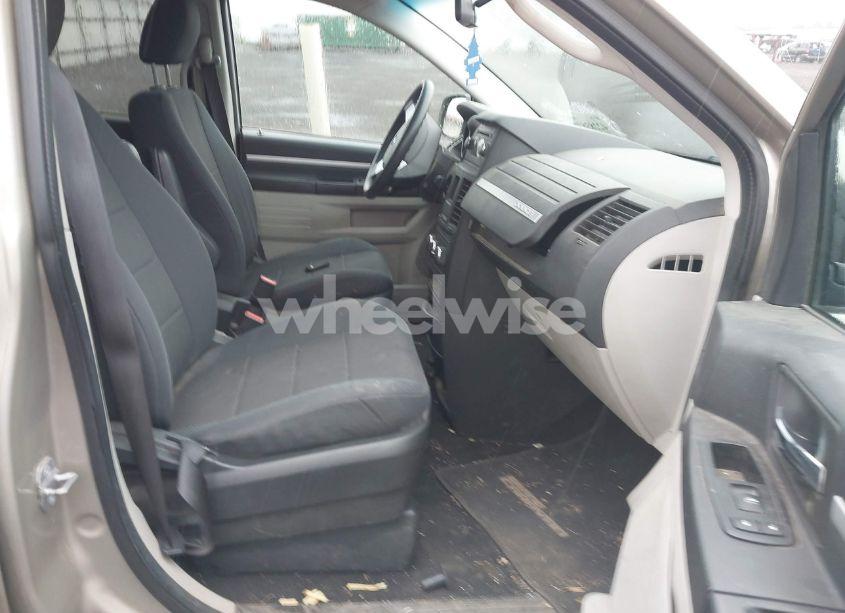 Photo 5 of 2009 Dodge Grand CARAVAN SE (VIN 2D8HN44E69R681853)