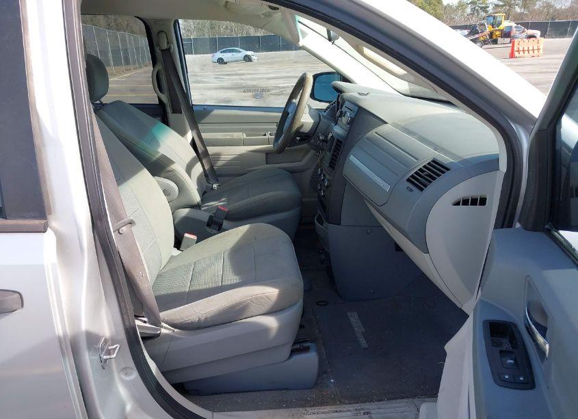 Photo 5 of 2008 Dodge Grand CARAVAN SE (VIN 2D8HN44H18R124647)