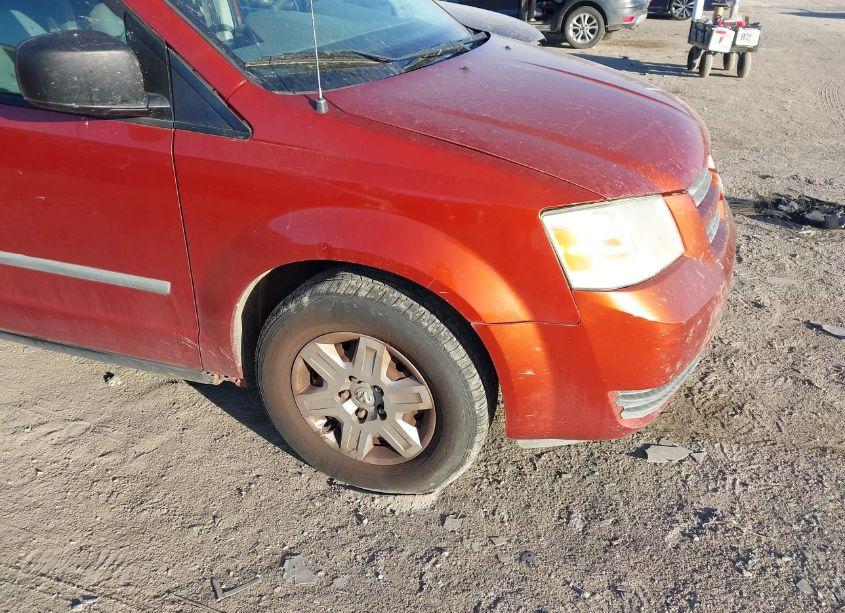 2008 Dodge Grand CARAVAN SE (VIN 2D8HN44H18R840156) main photo