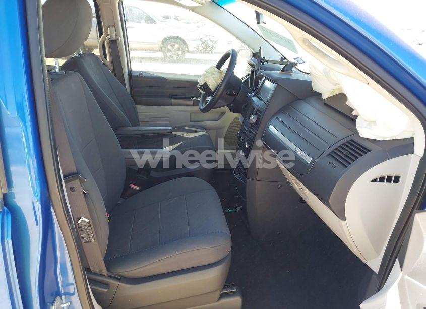 Photo 5 of 2008 Dodge Grand CARAVAN SE (VIN 2D8HN44H48R683187)