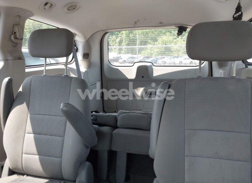 Photo 8 of 2008 Dodge Grand CARAVAN SE (VIN 2D8HN44H78R751370)