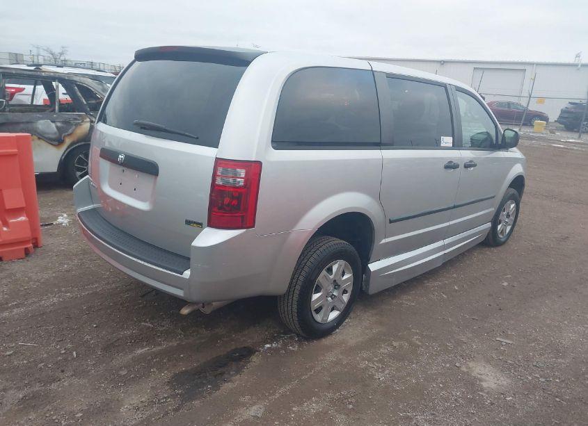 Photo 4 of 2008 Dodge Grand CARAVAN SE (VIN 2D8HN44H88R797659)