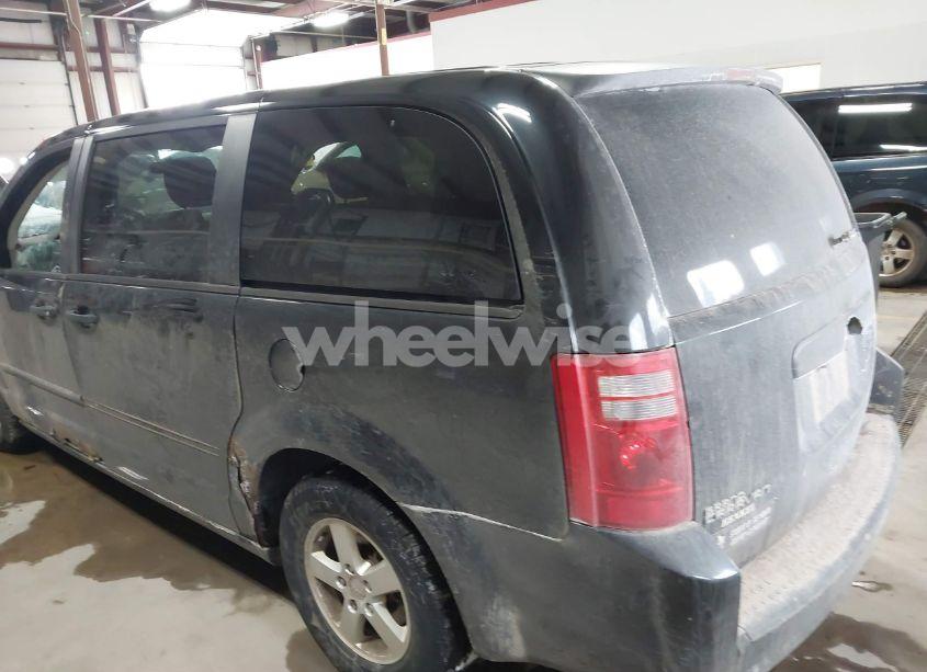 Photo 3 of 2008 Dodge Grand CARAVAN SE (VIN 2D8HN44H98R685453)