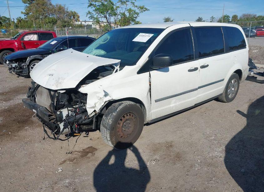 Photo 2 of 2008 Dodge Grand CARAVAN SE (VIN 2D8HN44HX8R679936)