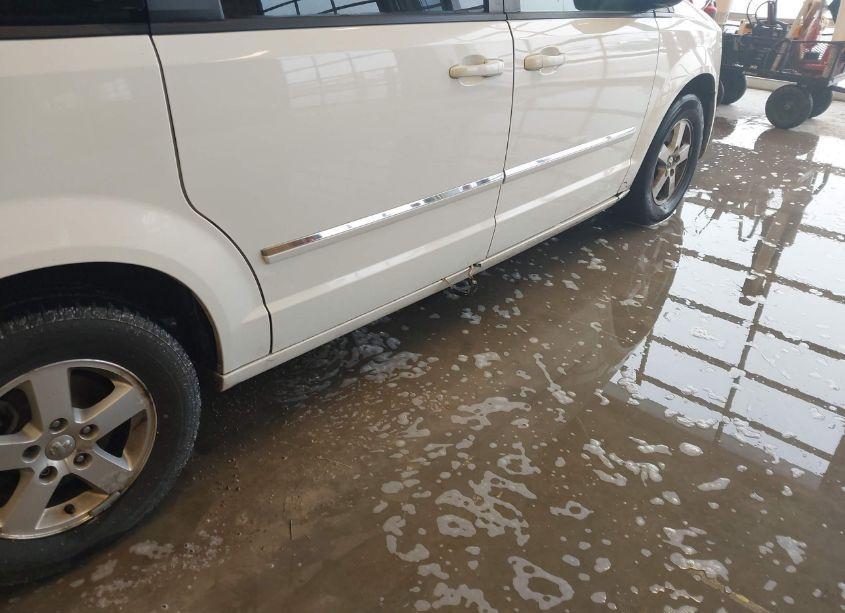 Photo 20 of 2009 Dodge Grand CARAVAN SXT (VIN 2D8HN541X9R555658)