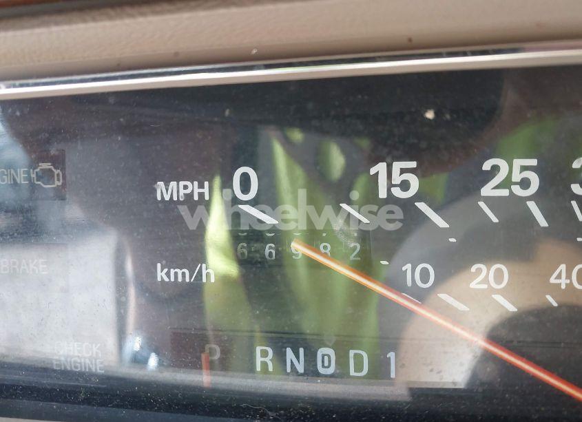 Photo 15 of 1989 Ford Crown VICTORIA (VIN 2FABP73F6KX212652)