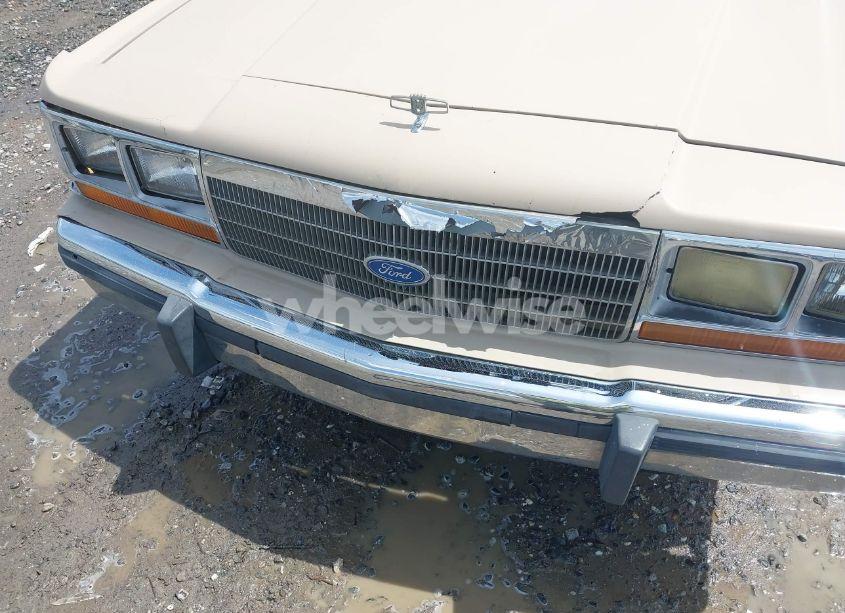 Photo 6 of 1989 Ford Crown VICTORIA (VIN 2FABP73F6KX212652)