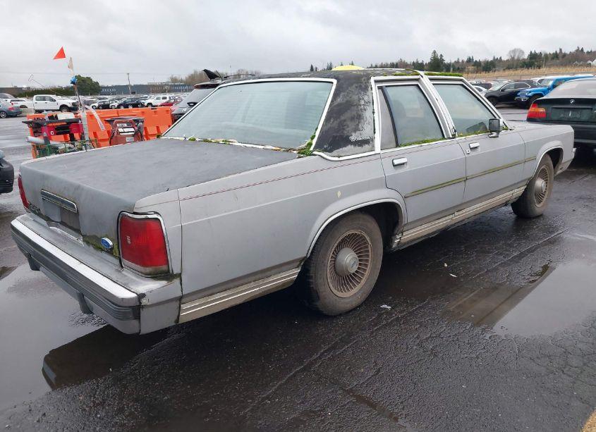 Photo 4 of 1988 Ford Crown VICTORIA LX (VIN 2FABP74F2JX162653)