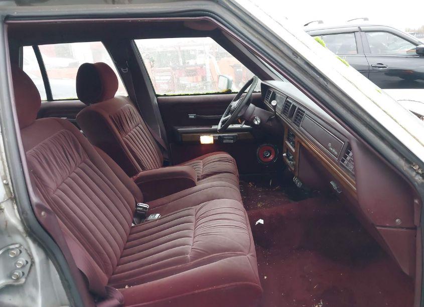 Photo 5 of 1988 Ford Crown VICTORIA LX (VIN 2FABP74F2JX162653)