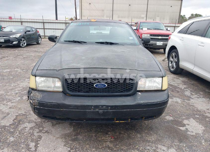 Photo 12 of 2011 Ford Crown VICTORIA COMMERCIAL LONG WHEELBASE (VIN 2FABP7AV4BX166216)