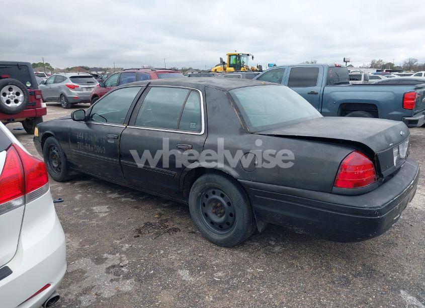 Photo 14 of 2011 Ford Crown VICTORIA COMMERCIAL LONG WHEELBASE (VIN 2FABP7AV4BX166216)