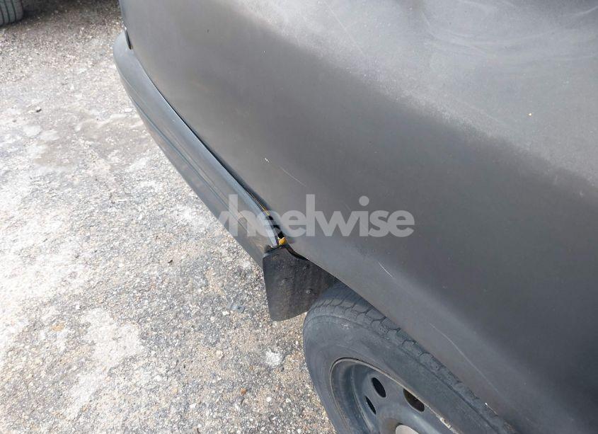 Photo 19 of 2011 Ford Crown VICTORIA COMMERCIAL LONG WHEELBASE (VIN 2FABP7AV4BX166216)