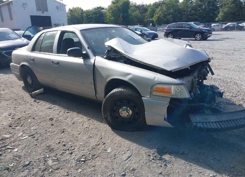 2010 Ford Crown VICTORIA POLICE/POLICE INTERCEPTOR (VIN 2FABP7BV0AX130598) main photo