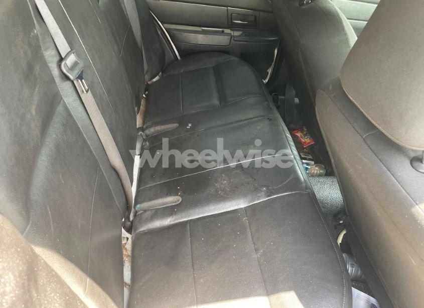 Photo 6 of 2010 Ford Crown VICTORIA POLICE/POLICE INTERCEPTOR (VIN 2FABP7BV0AX142346)