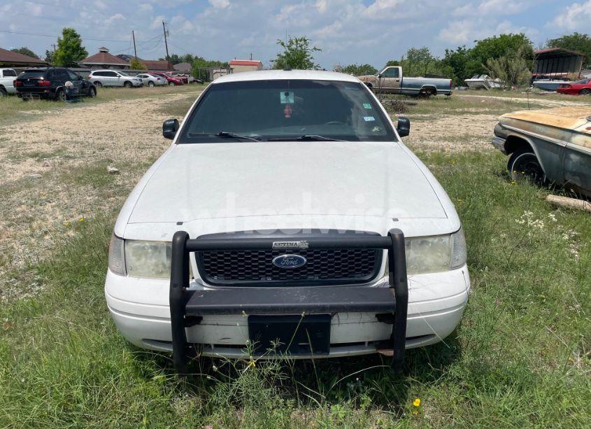 Photo 9 of 2010 Ford Crown VICTORIA POLICE/POLICE INTERCEPTOR (VIN 2FABP7BV0AX142346)