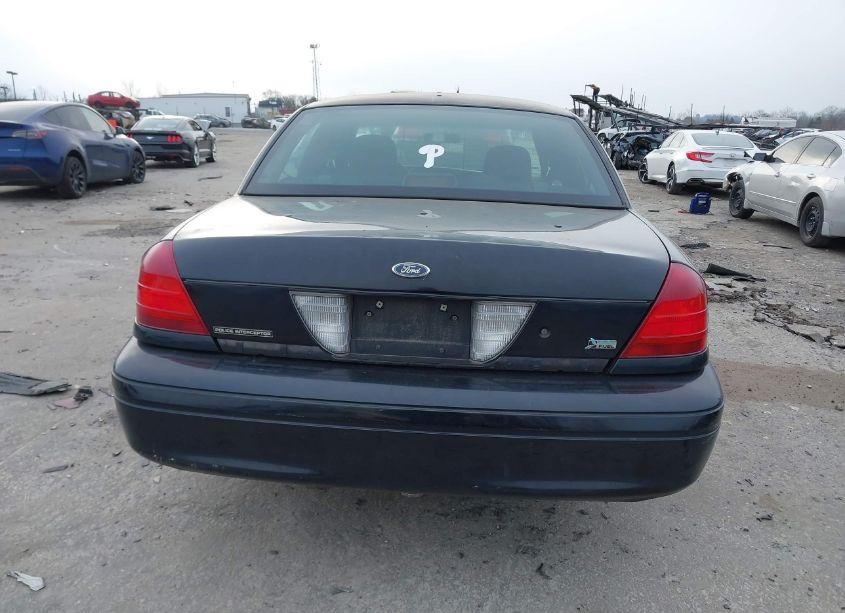 Photo 15 of 2011 Ford Crown VICTORIA POLICE INTERCEPTOR (VIN 2FABP7BV0BX162940)