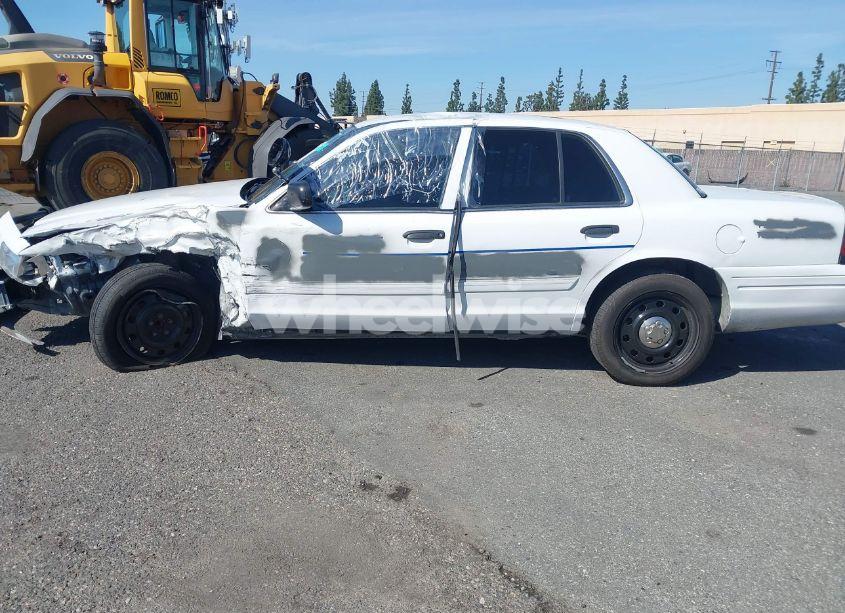 Photo 14 of 2011 Ford Crown VICTORIA POLICE INTERCEPTOR (VIN 2FABP7BV0BX176062)