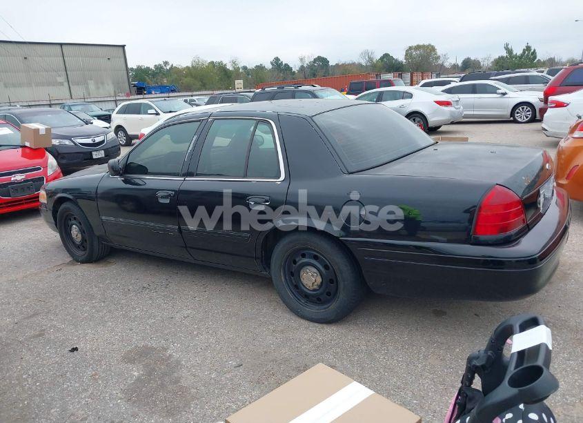 Photo 15 of 2010 Ford Crown VICTORIA POLICE/POLICE INTERCEPTOR (VIN 2FABP7BV1AX108559)