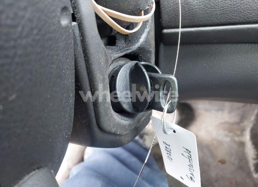 Photo 11 of 2010 Ford Crown VICTORIA POLICE/POLICE INTERCEPTOR (VIN 2FABP7BV1AX123420)